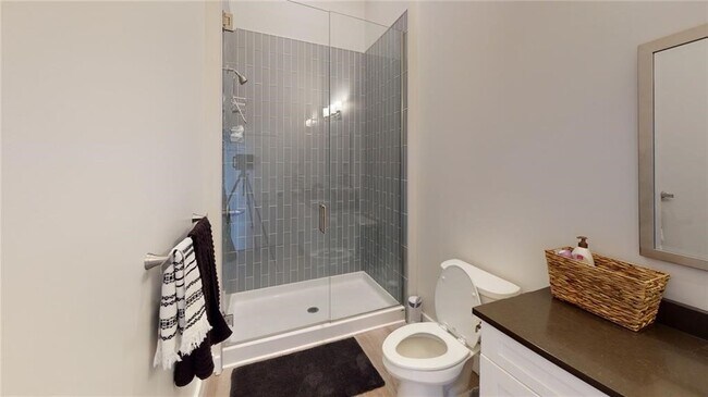 Building Photo - 155 W Main St