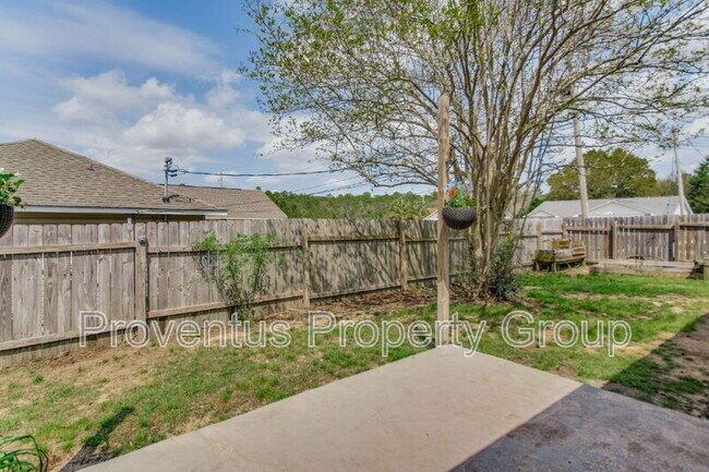 Building Photo - 3661 London Rd