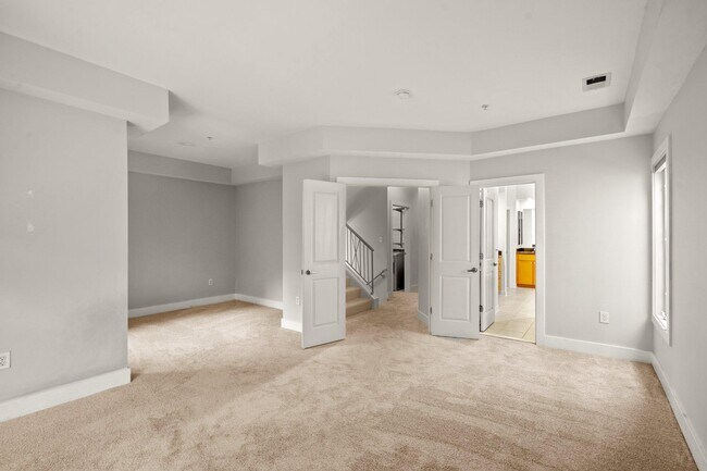 Building Photo - 9625 Milestone Way