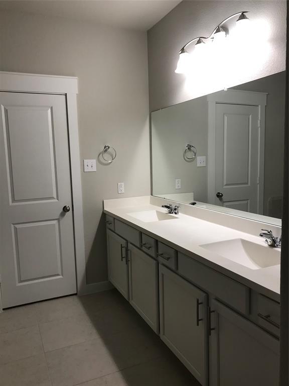 Building Photo - 3203 Ladera Creek Trace