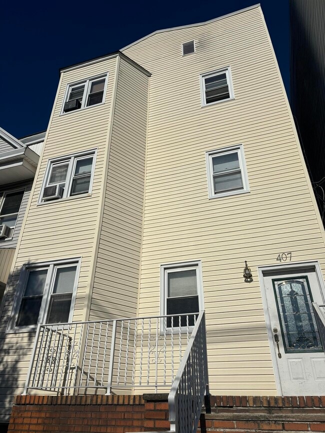 Building Photo - 407 John F. Kennedy Blvd