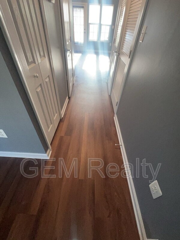 Building Photo - 7120 Azalea Dr