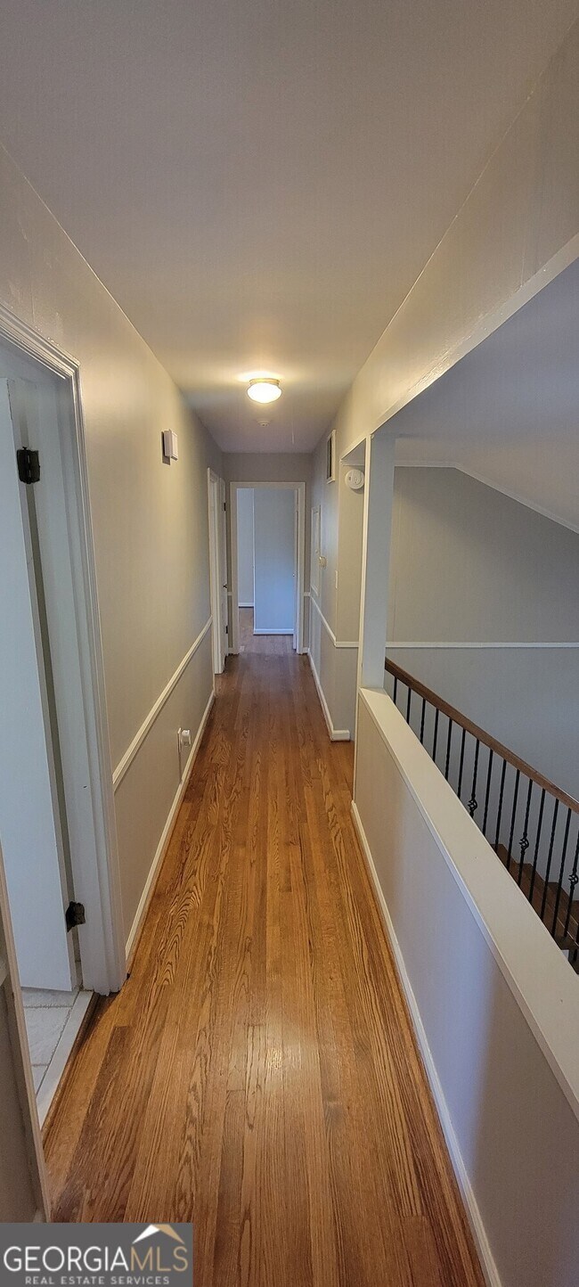 Building Photo - 1544 Bishop Hollow Run