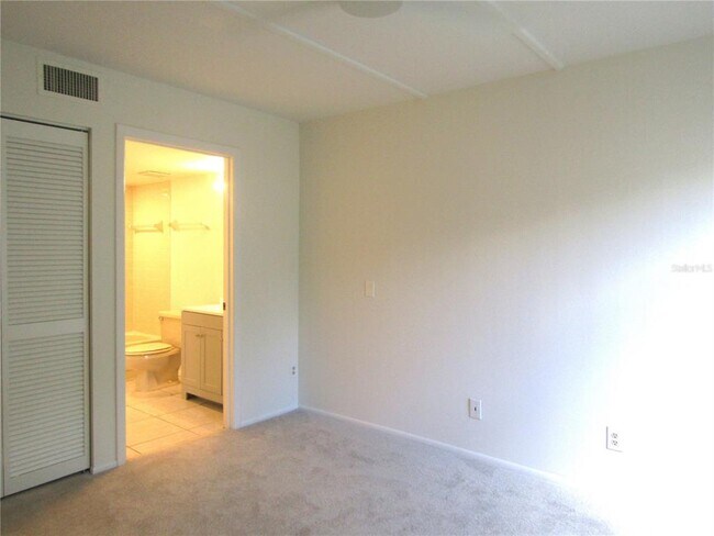Building Photo - 2973 Taywood Meadows