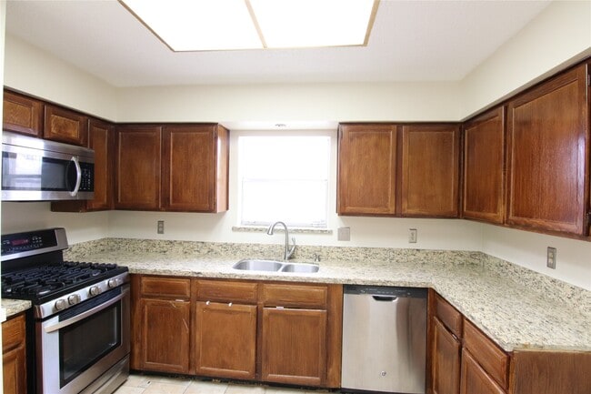 Building Photo - 3118 Settlers Way Blvd