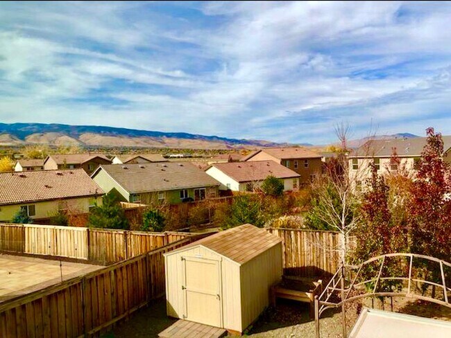 Building Photo - 11725 Cervino Dr