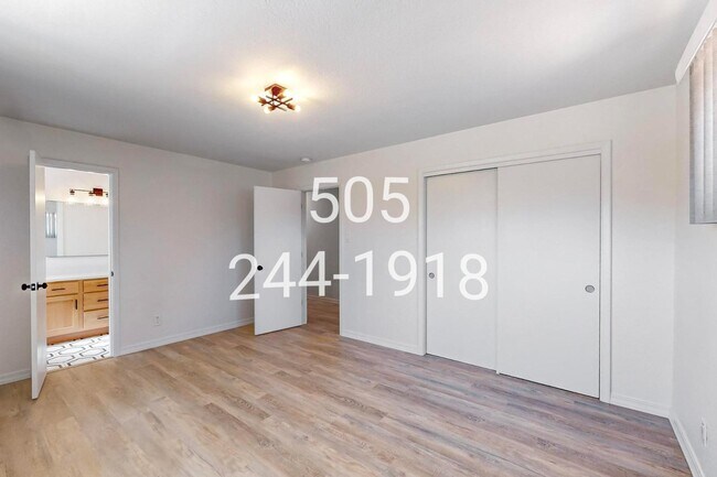 Building Photo - 1601 Georgia St NE