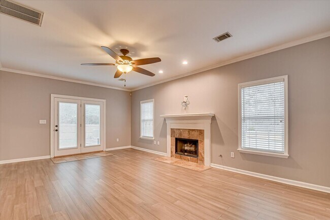 Building Photo - 4441 McManus Ct