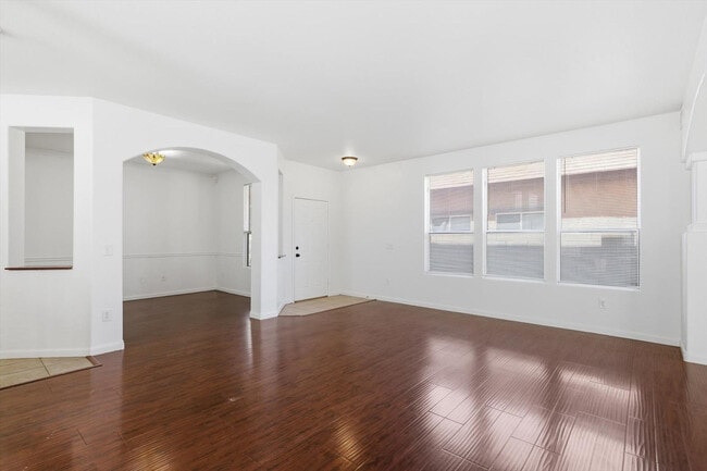 Building Photo - 13448 W Berridge Ln