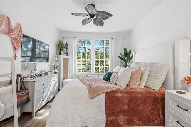 Building Photo - 4110 Central Sarasota Pkwy