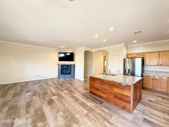 Building Photo - 2640 W Quail View Loop