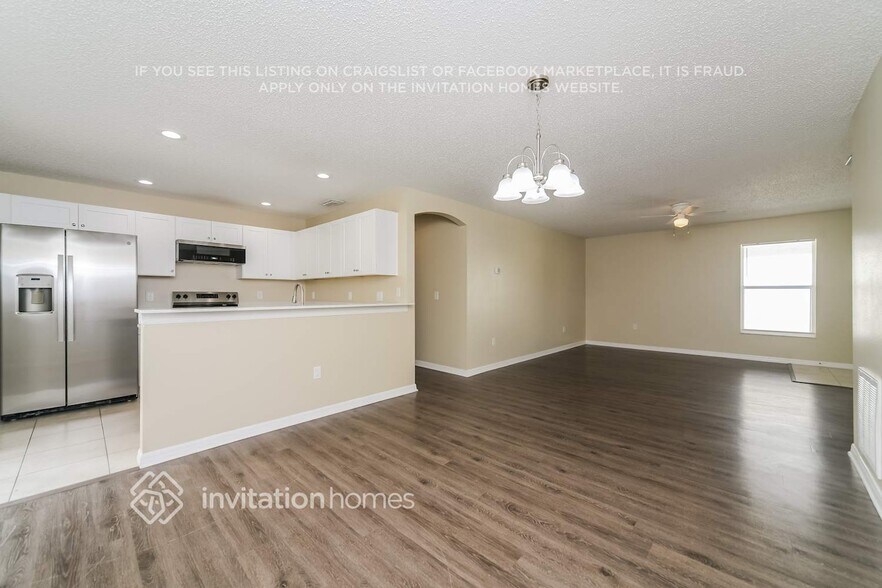 Building Photo - 2408 Ruddenstone Way