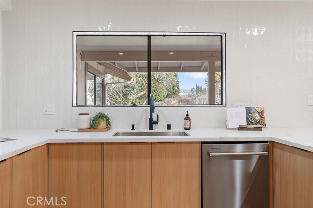 Building Photo - 931 Camino Ramon