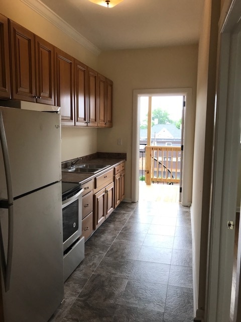 Building Photo - 606 N Roan St