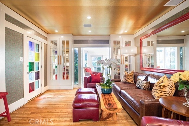 Building Photo - 195 S Parkwood Ave