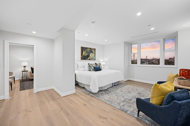 Building Photo - 801 Key Hwy