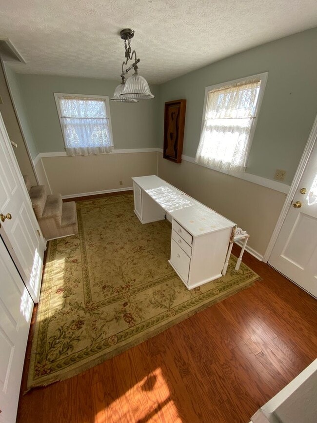 Building Photo - 2720 Leeville Pike