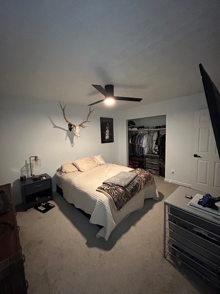 Building Photo - 3030 S Dromedary Dr