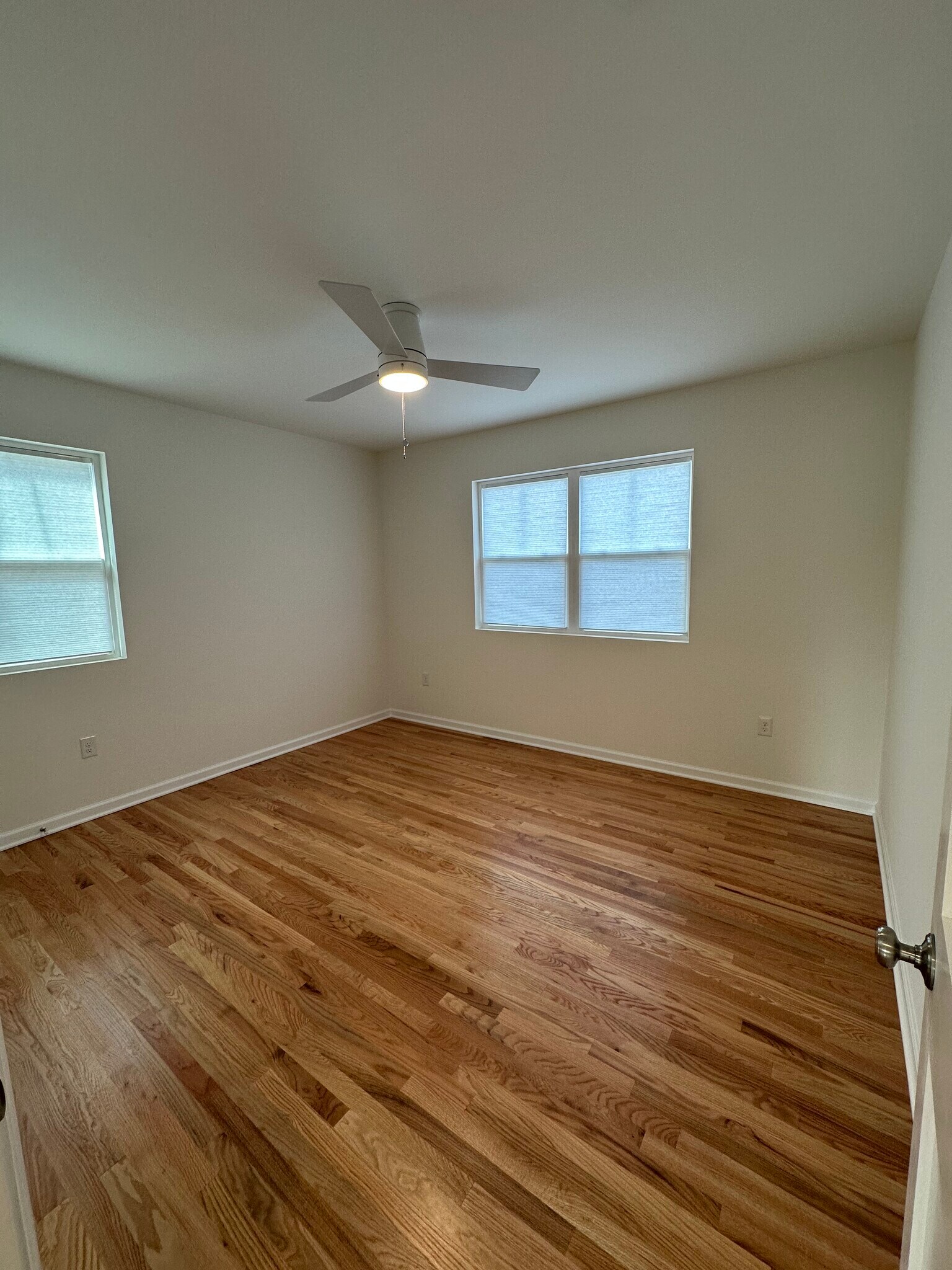 Building Photo - 664 Windermere Blvd