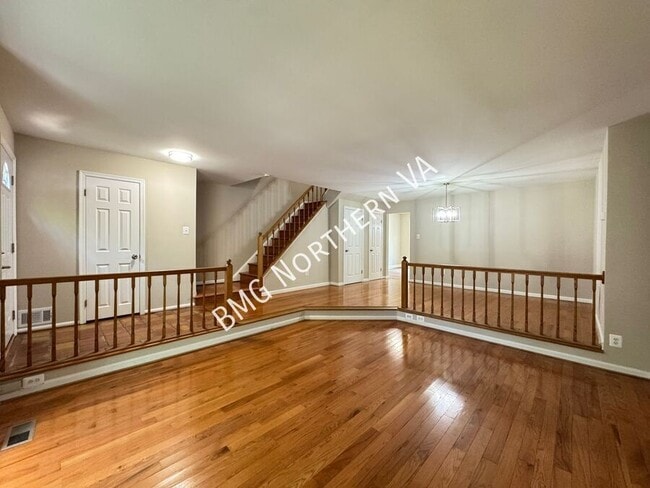 Building Photo - 9606 Scotch Haven Dr