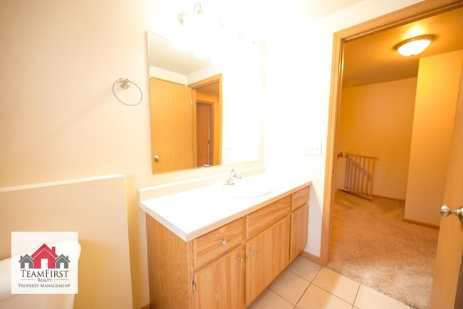 Building Photo - 2135 S Broadway