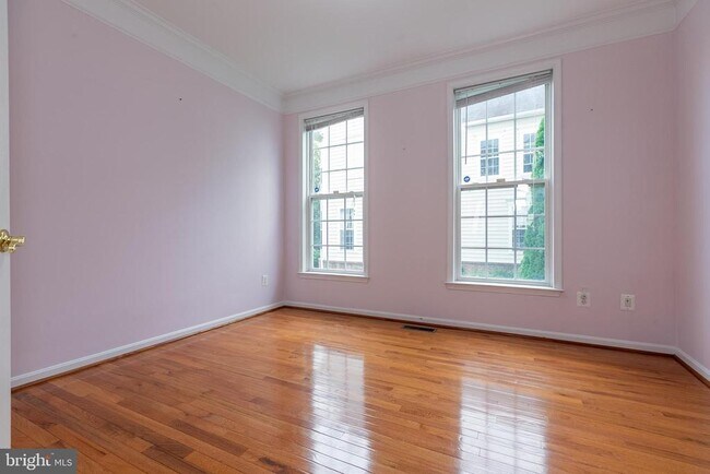 Building Photo - 21935 Windover Dr