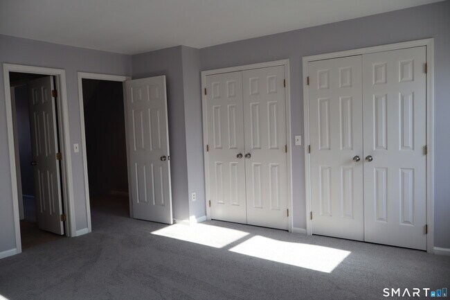 Building Photo - 15 Boughton St