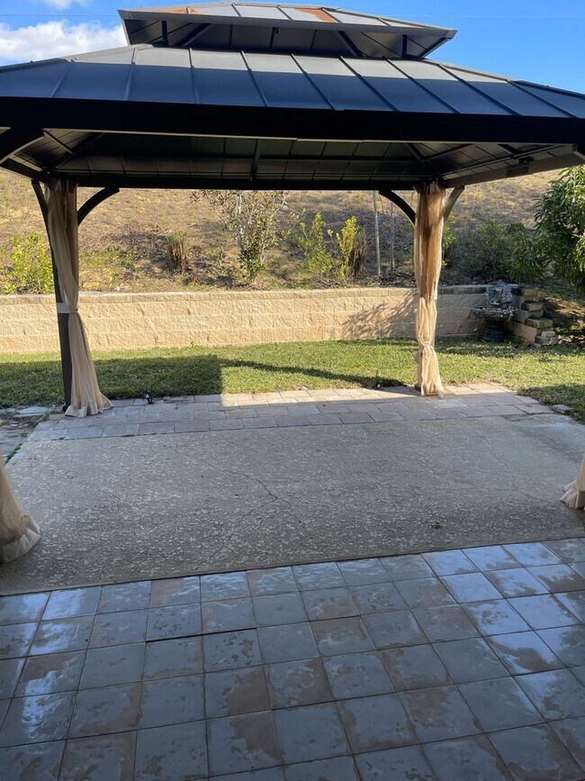 Building Photo - Paradise, Tranquility & Convenience — A Must-See Home in The Reserve at Minneola