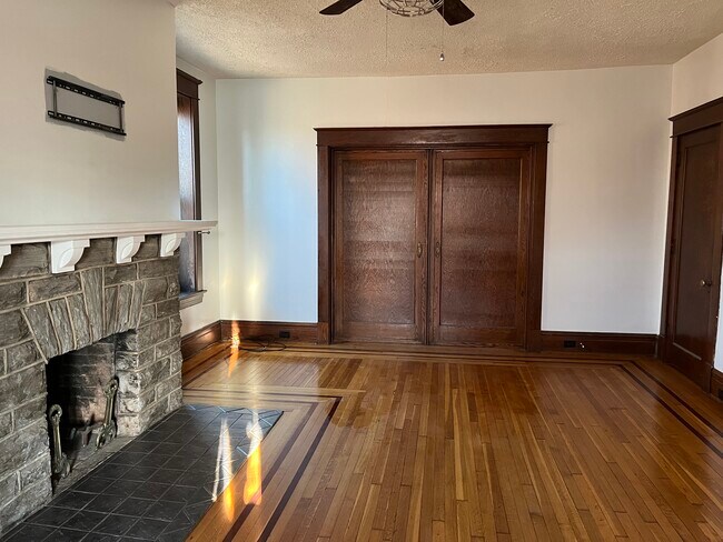 Building Photo - 2251 N 5th St