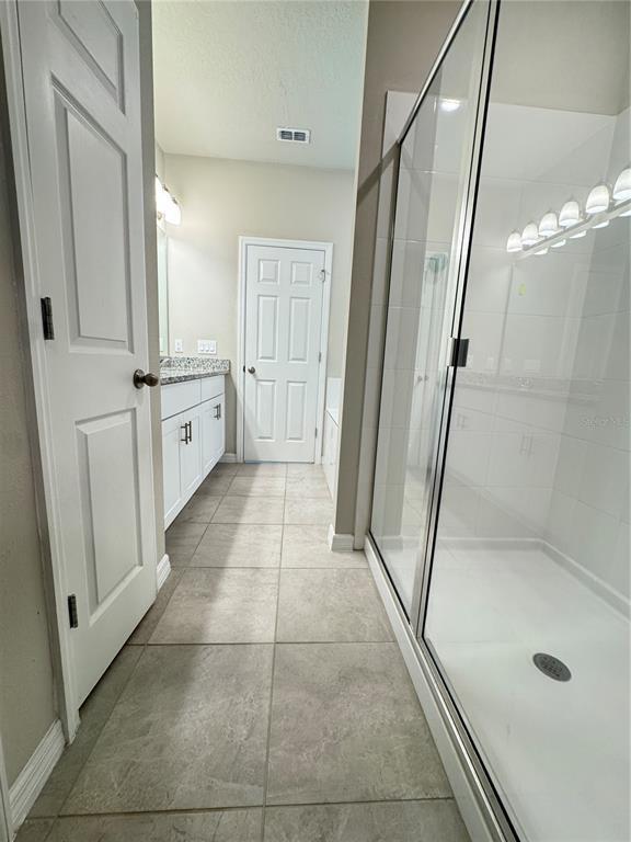 Building Photo - 440 Venetian Palms Blvd