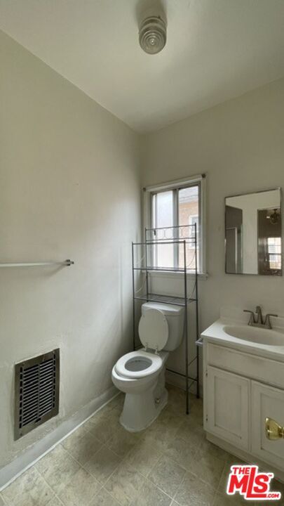 Building Photo - 1159 Westmoreland Ave