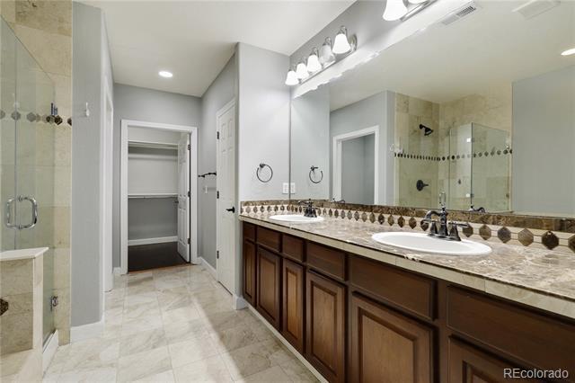 Building Photo - 10096 Bluffmont Ln
