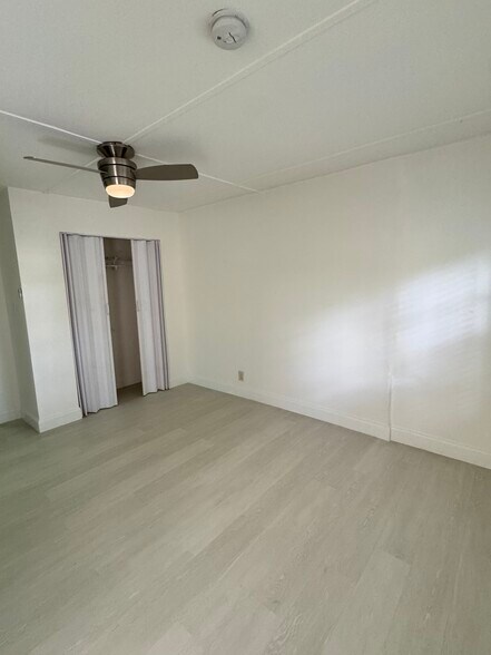 Building Photo - 943 Almeria Rd
