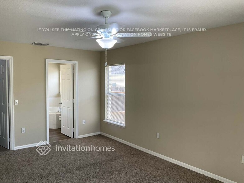 Building Photo - 6 Sawfish Ln