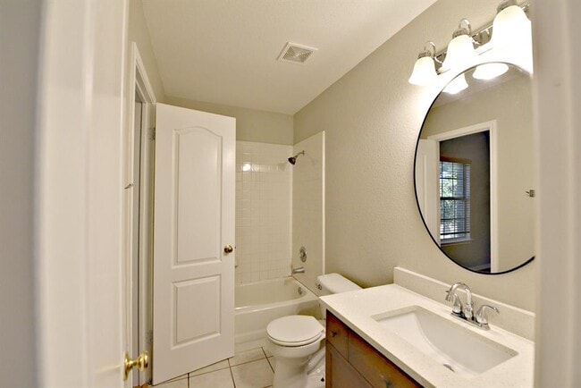 Building Photo - 3627 Windhill Loop