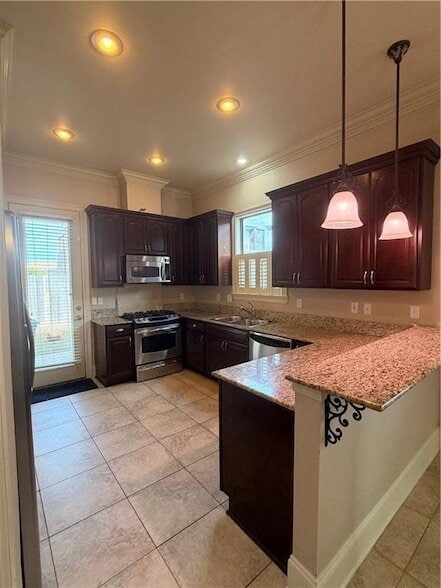 Building Photo - 1502 Orpheum Ave