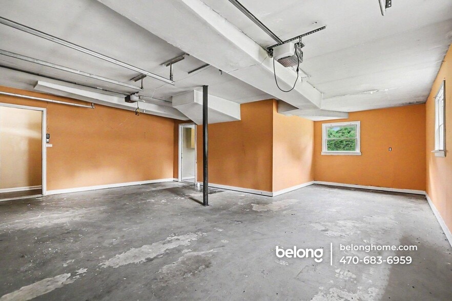 Building Photo - 3126 Wesley Chapel Rd