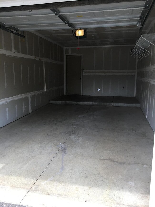 Building Photo - 20209 Chesapeake Cir