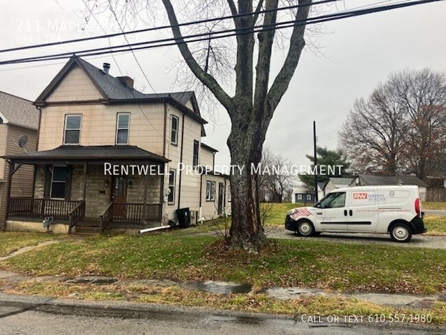 Building Photo - 211 Maple Ave