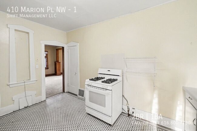 Building Photo - 410 Marion Pl NW