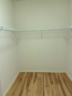 Building Photo - 71 Hunt Club Dr