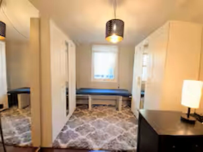 Building Photo - 9605 Singleton Dr