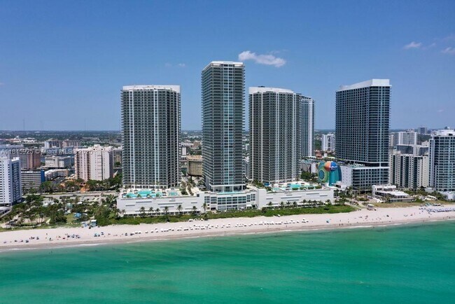 Building Photo - 1850 S Ocean Dr