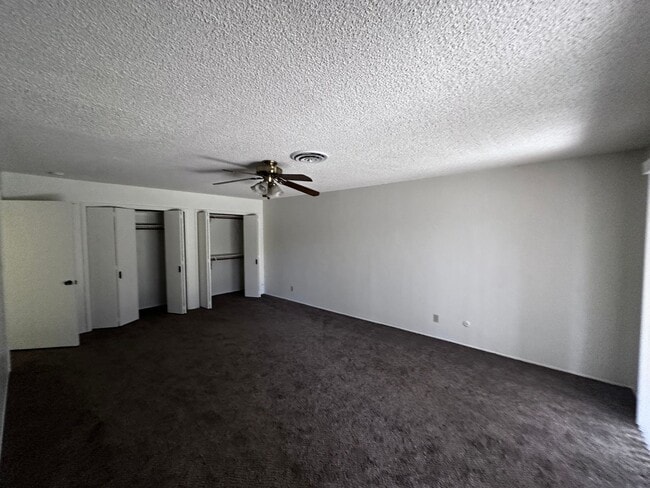 Building Photo - Condo