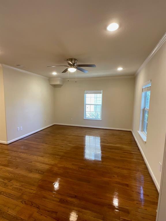 Building Photo - 2511 Shakespeare St