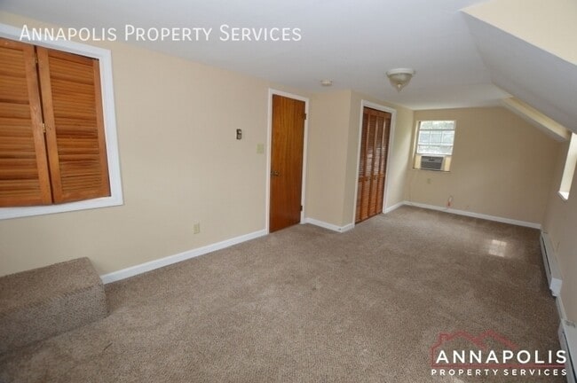 Building Photo - 536 Tepper Rd