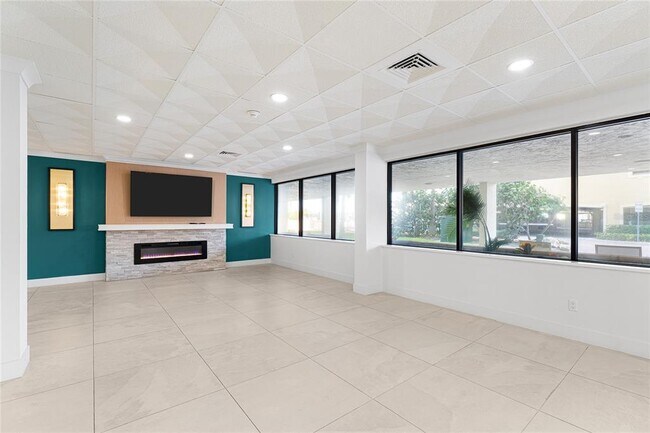 Building Photo - 1390 Gulf Blvd