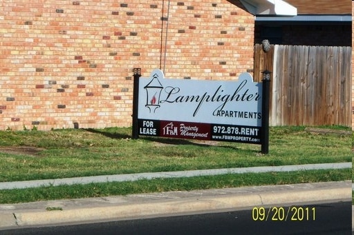 Primary Photo - Lamplighter Apartments