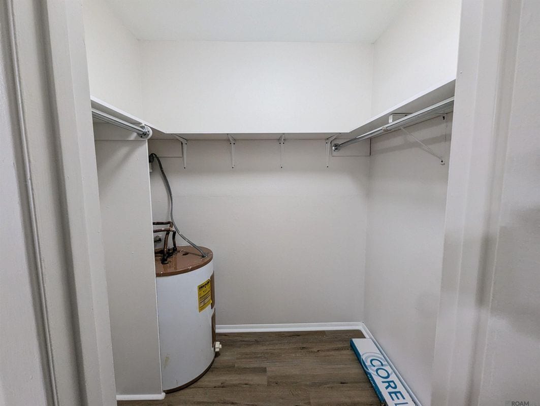 Building Photo - 1701 Lobdell Ave