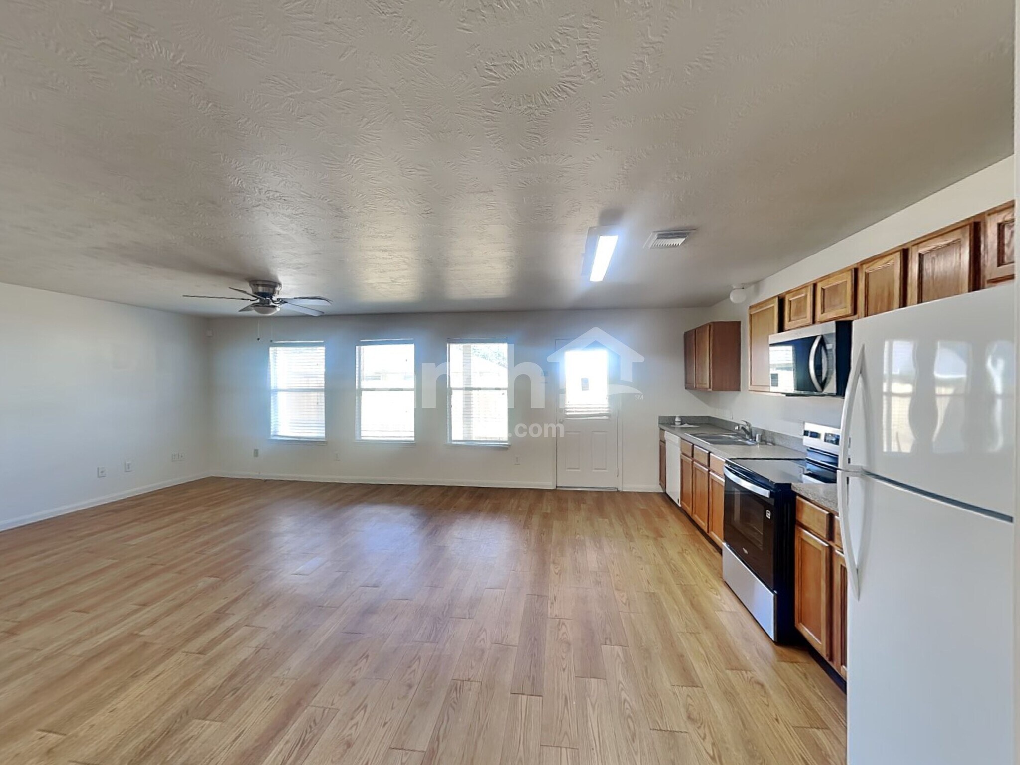 Building Photo - 19414 Dry Canyon Ct